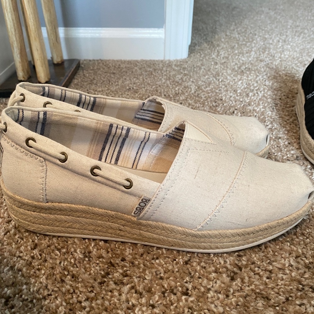 Bob’s by Skechers Highlights- Set Sail Espadrille Cream Color